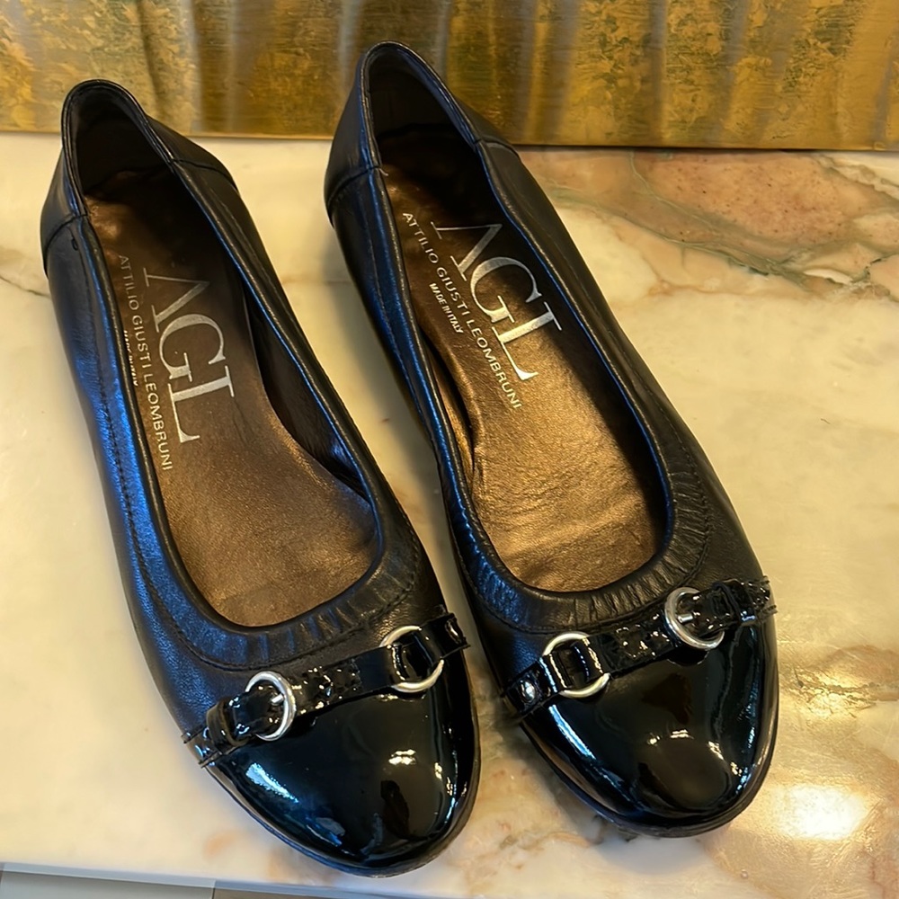 AGL flats